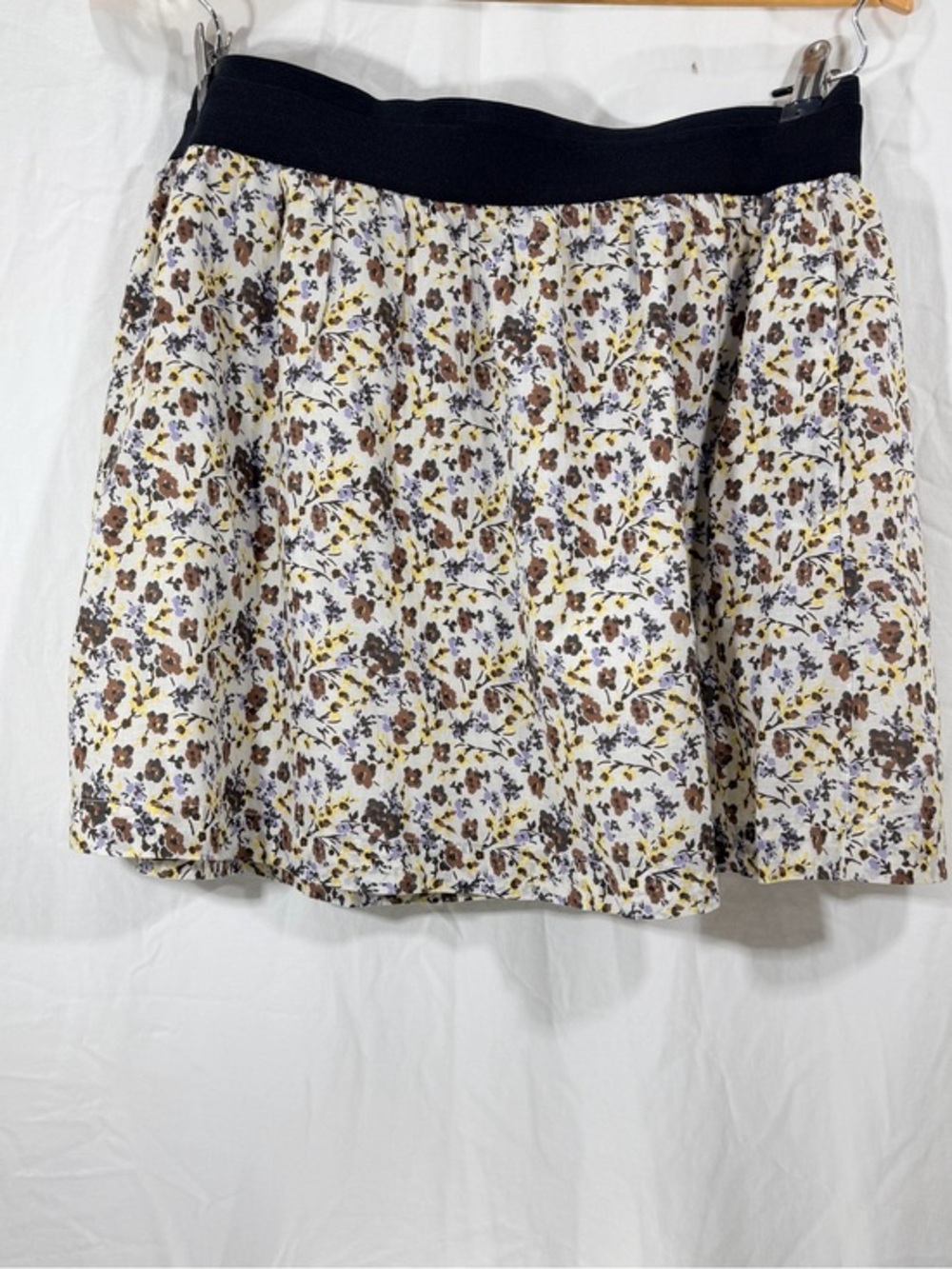 Old Navy Cream Floral Skater Skirt with Black Waistband